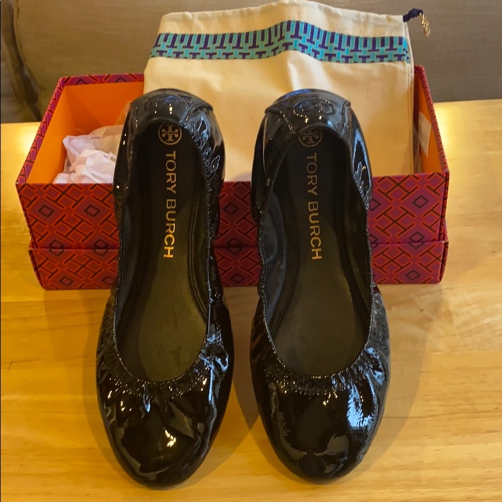 Tory Burch Eddie Classic Patent Leather Flats 9M